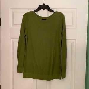 Anne taylor green sweater